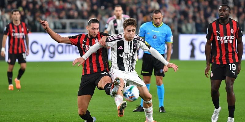 Soi kèo AC Milan vs Juventus có phong độ khác biệt