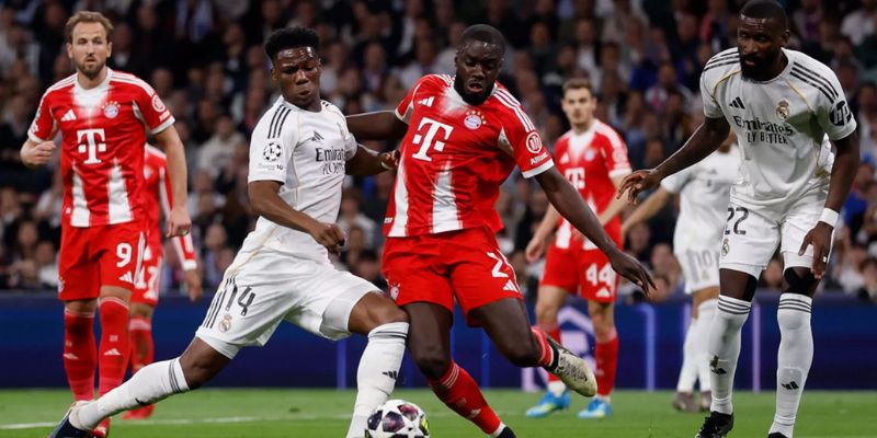 Soi kèo Bayern Munich vs Real Madrid có phong độ đối lập